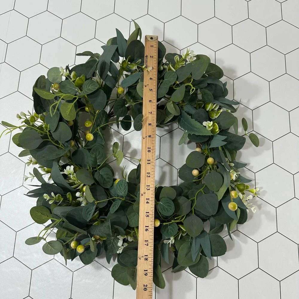 Unbranded artificial eucalyptus